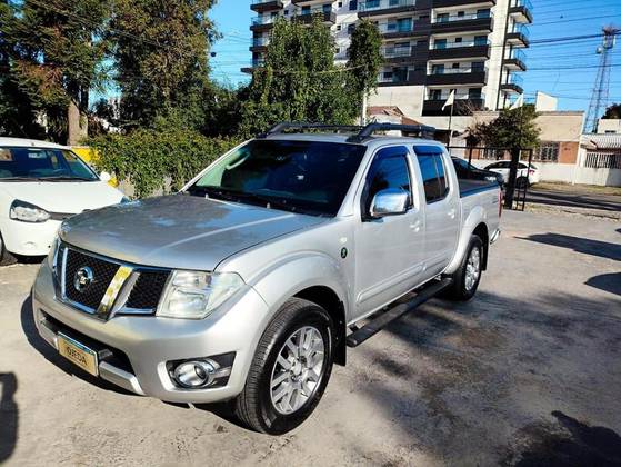 NISSAN FRONTIER 2.5 LE 4X4 CD TURBO ELETRONIC DIESEL 4P AUTOMÁTICO NISSAN FRONTIER 2.5 LE 4X4 CD TURBO ELETRONIC DIESEL 4P AUTOMÁTICO